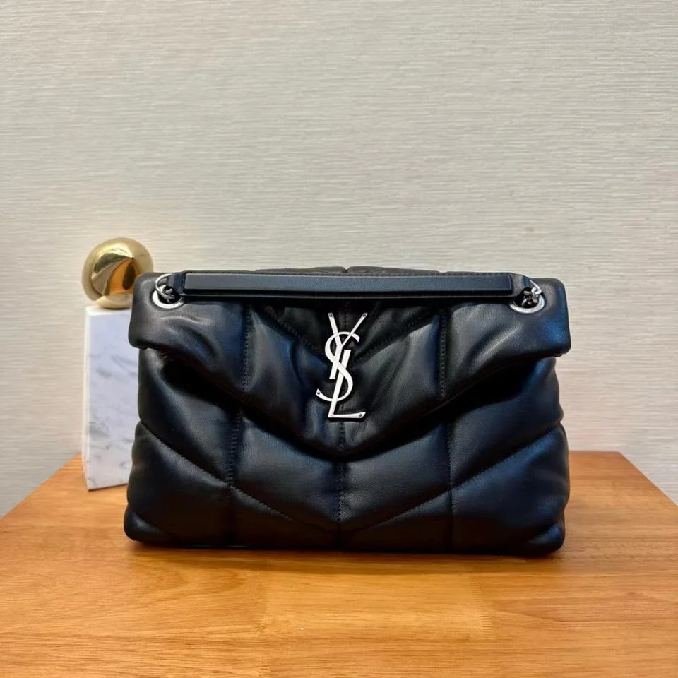Y家LOULOU PUFFER羊皮鏈條包